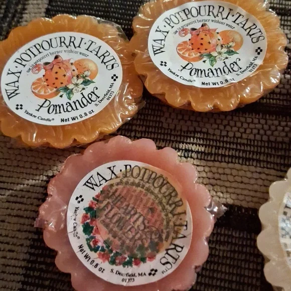 9 Wax Tarts Lot Various Scents - Picture 2 of 4